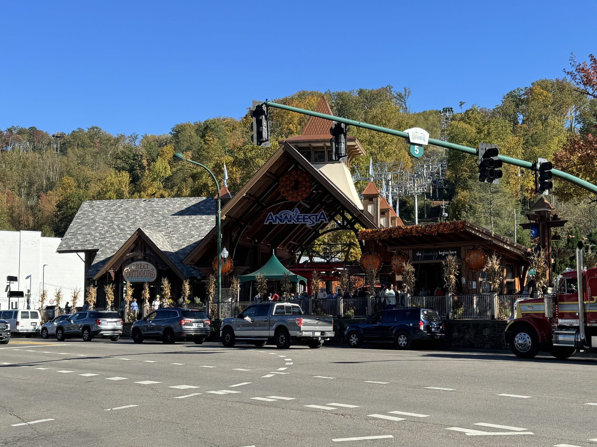 Anakeesta mountaintop park treetop walkway in Gatlinburg, Tennessee